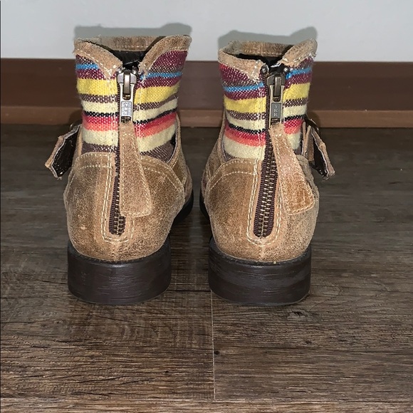 Brown booties - Picture 3 of 4